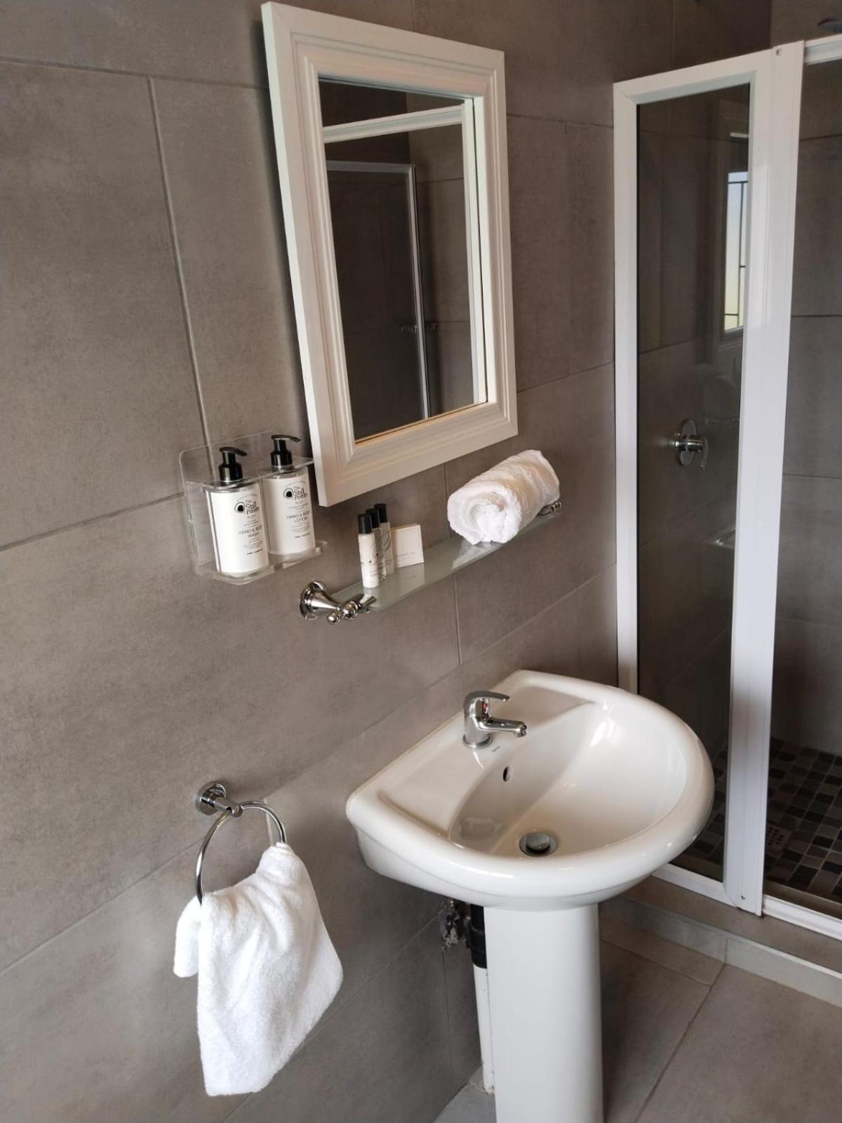 Oak Gardens Bed And Breakfast Newcastle Luaran gambar